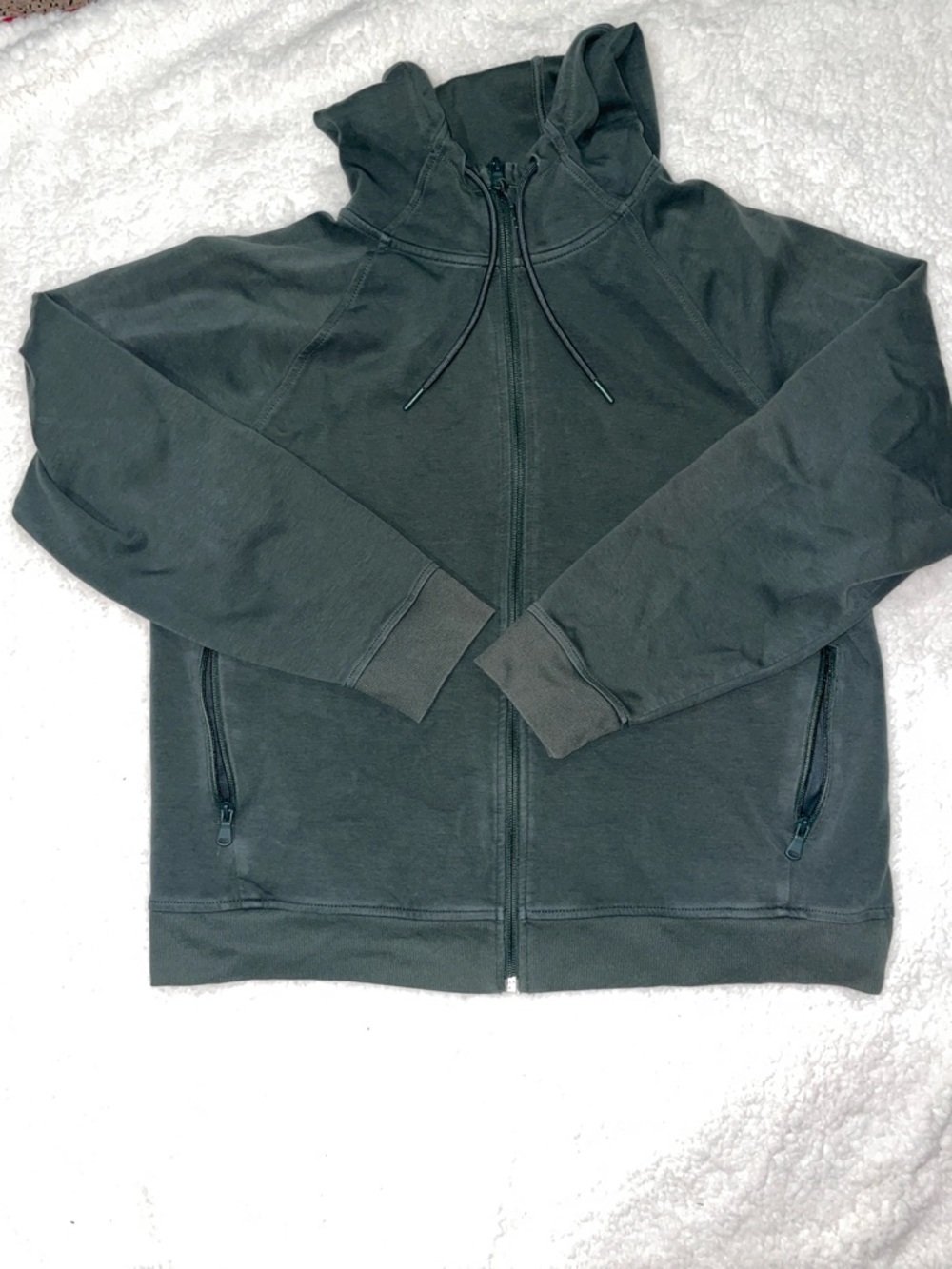 Old Navy Maternity Full-Zip Dynamic Fleece Sweatshirt